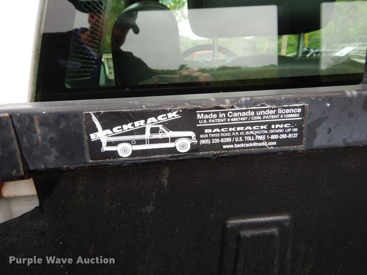 image for item DE8372 2005 Chevrolet Silverado 1500 pickup truck