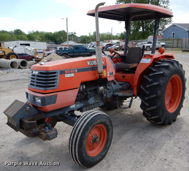 image for item DE8404 Kubota M5400 tractor