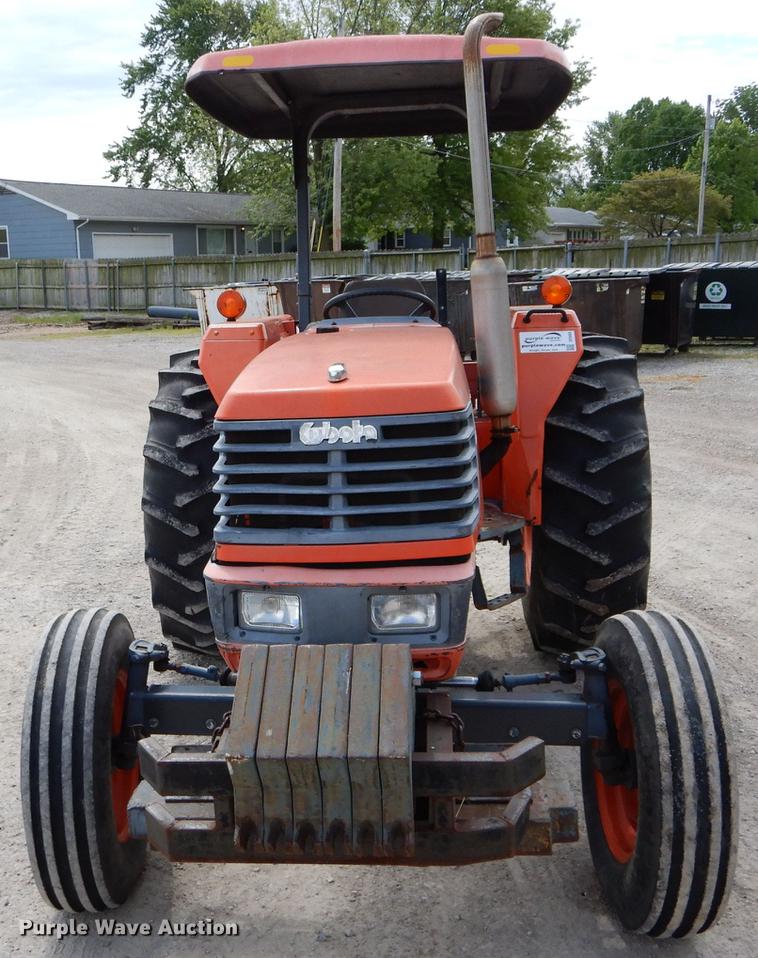image for item DE8404 Kubota M5400 tractor