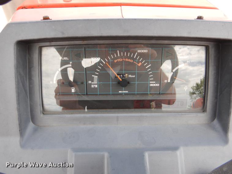 image for item DE8404 Kubota M5400 tractor