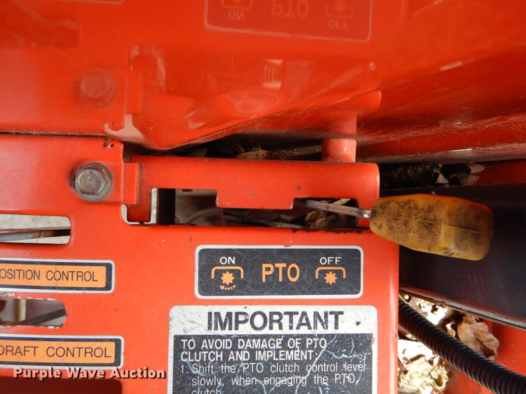 image for item DE8404 Kubota M5400 tractor