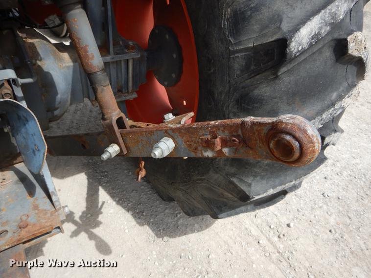 image for item DE8404 Kubota M5400 tractor