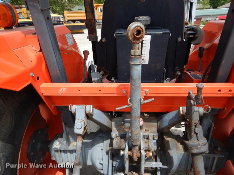 image for item DE8404 Kubota M5400 tractor