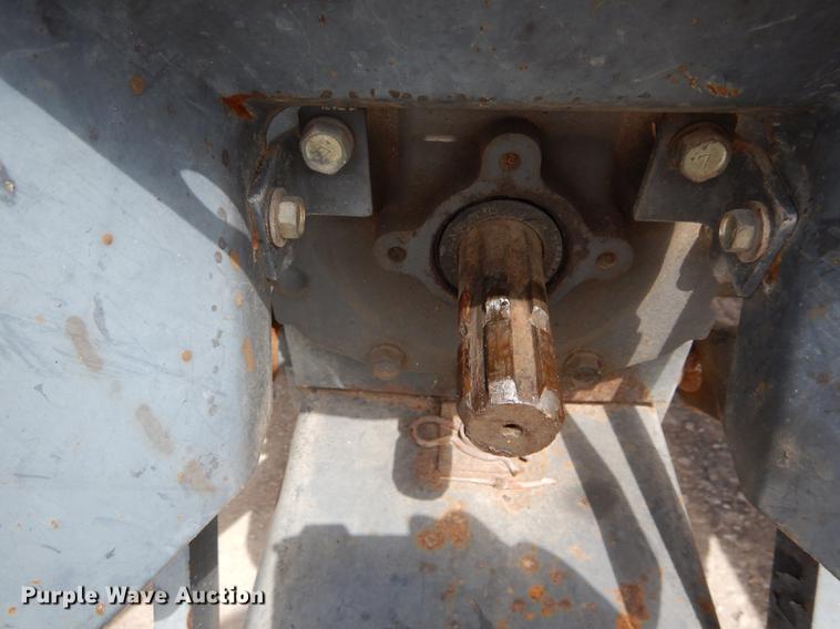 image for item DE8404 Kubota M5400 tractor