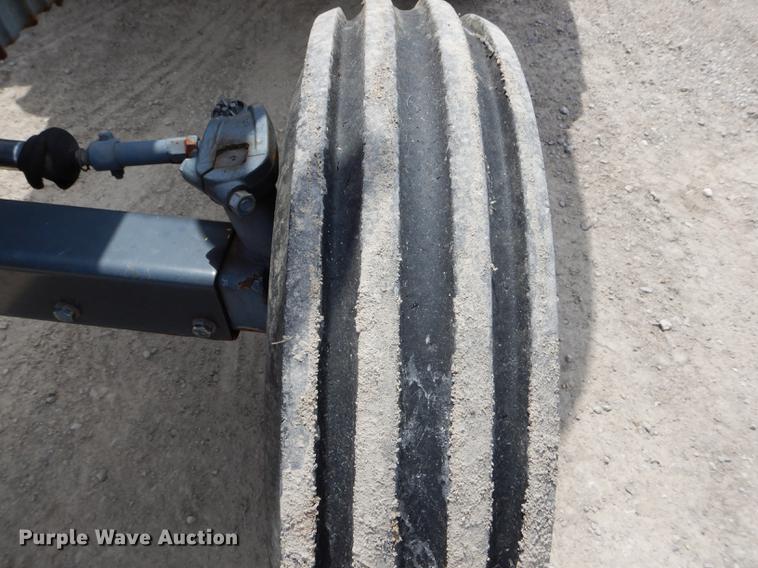 image for item DE8404 Kubota M5400 tractor