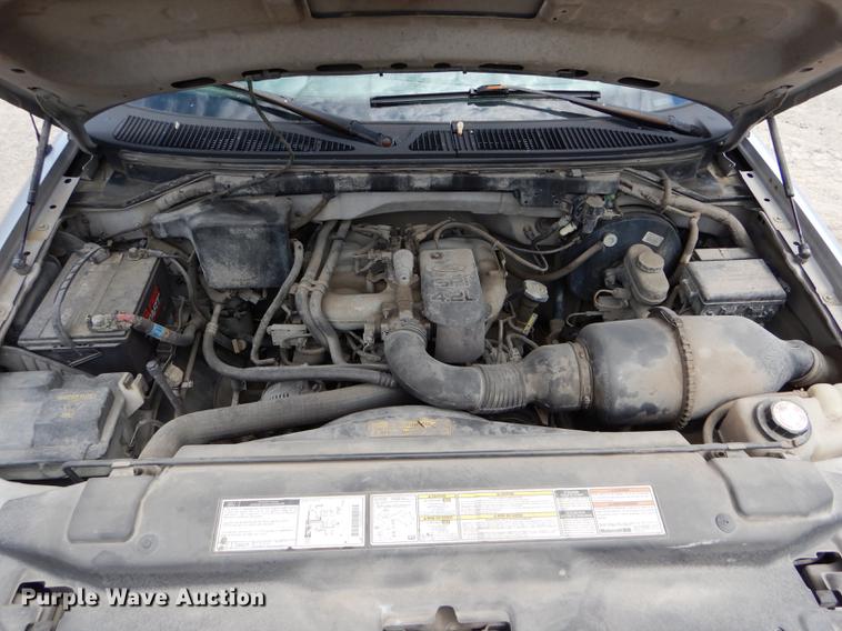 image for item DE8405 1997 Ford F150 pickup truck