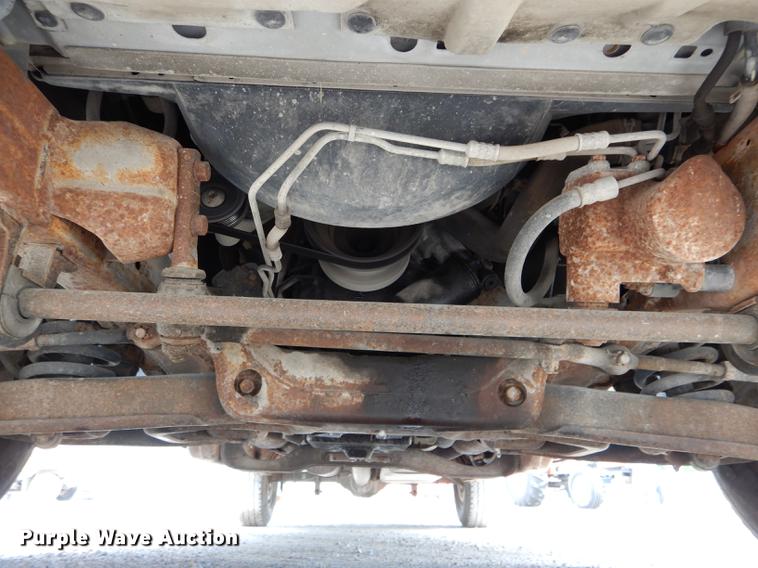 image for item DE8405 1997 Ford F150 pickup truck