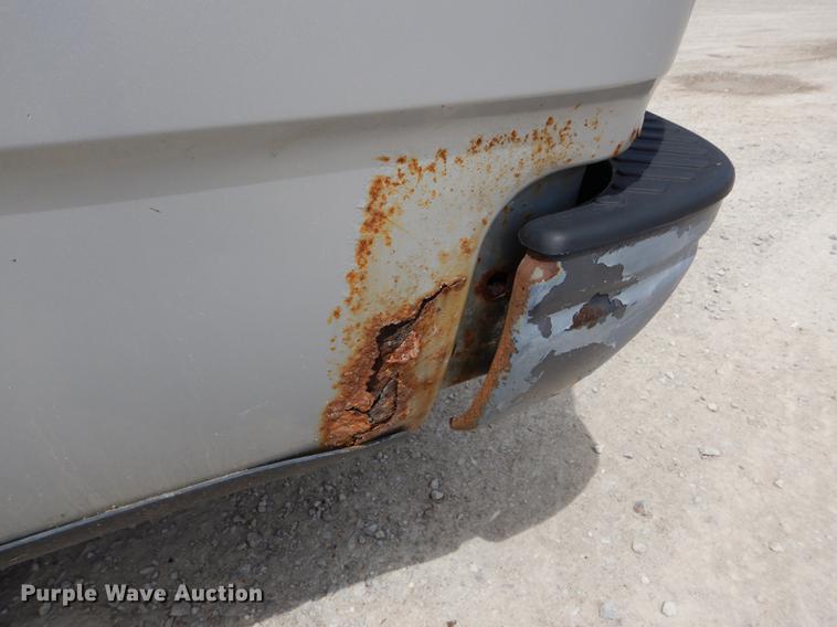 image for item DE8405 1997 Ford F150 pickup truck