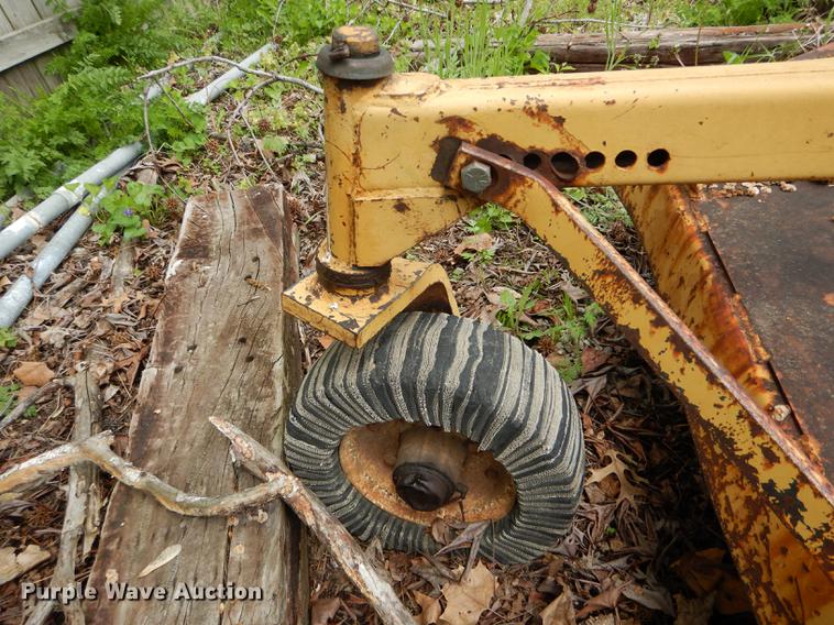 image for item DE8406 Rotary mower