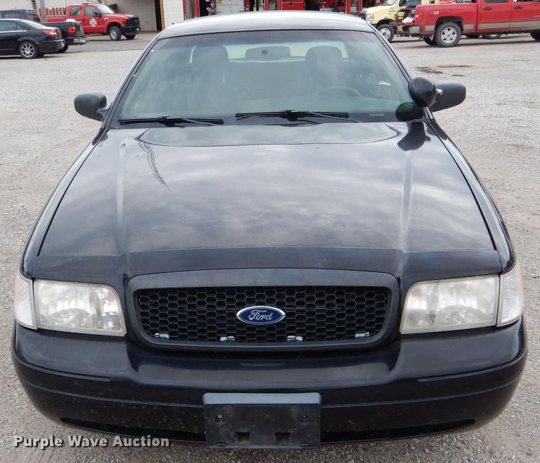 image for item DE8408 2009 Ford Crown Victoria Police Interceptor