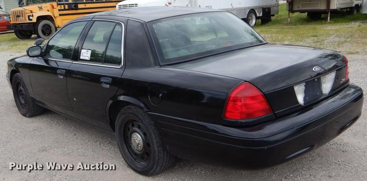 image for item DE8408 2009 Ford Crown Victoria Police Interceptor