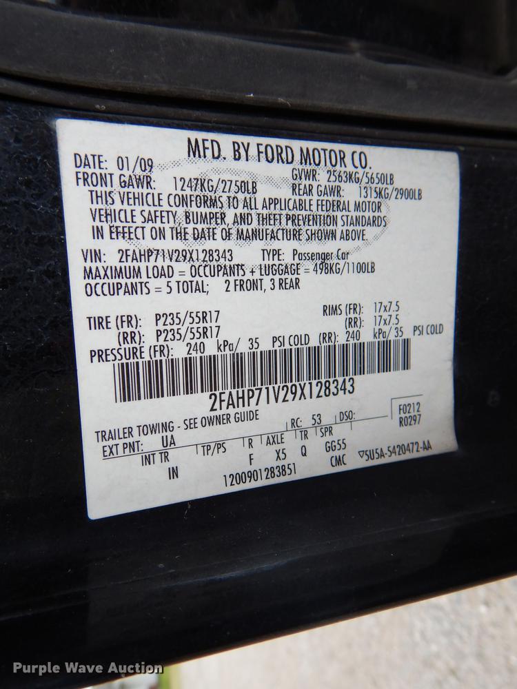 image for item DE8408 2009 Ford Crown Victoria Police Interceptor