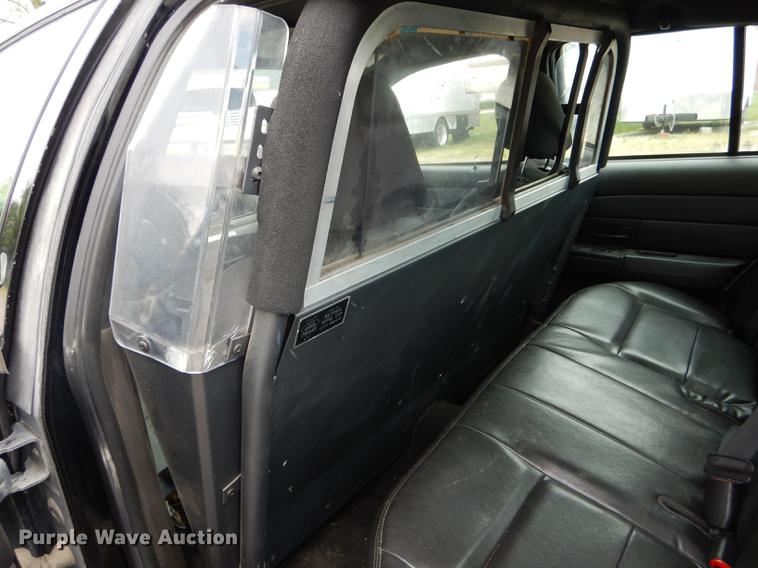 image for item DE8409 2010 Ford Crown Victoria Police Interceptor