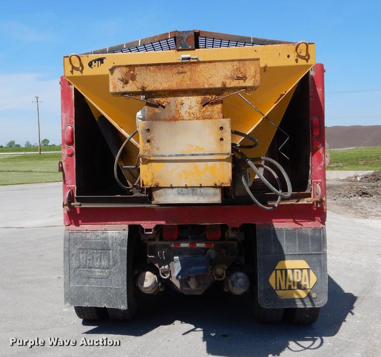 image for item DE8413 2002 Sterling L-Line dump truck