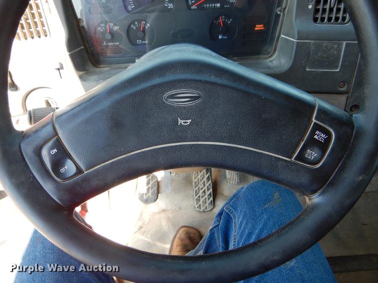 image for item DE8413 2002 Sterling L-Line dump truck