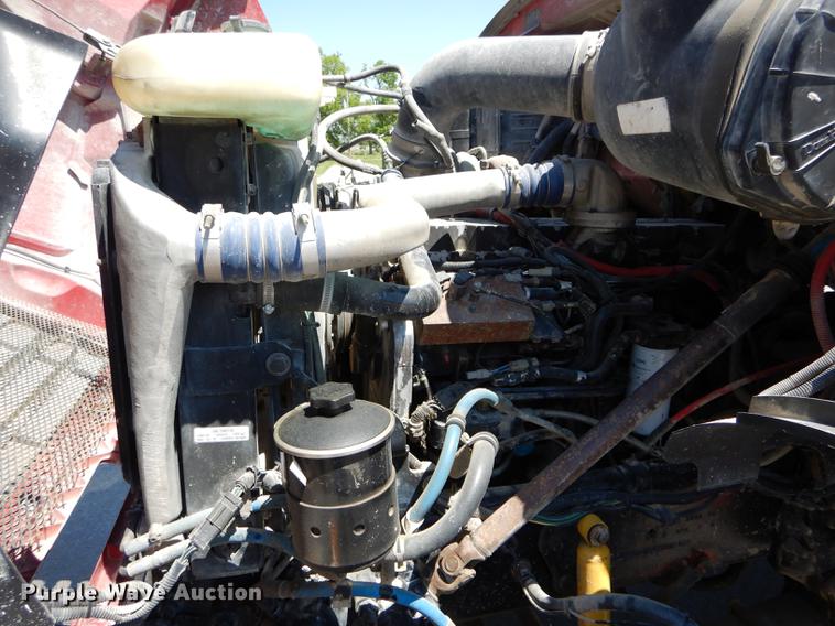 image for item DE8413 2002 Sterling L-Line dump truck