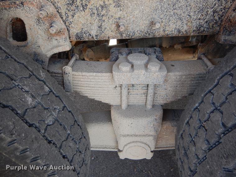 image for item DE8413 2002 Sterling L-Line dump truck