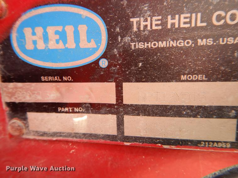 image for item DE8413 2002 Sterling L-Line dump truck