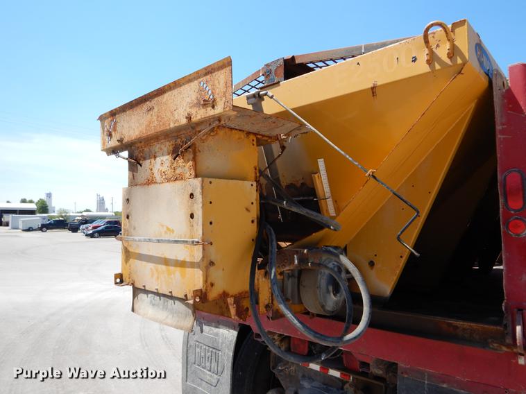 image for item DE8413 2002 Sterling L-Line dump truck