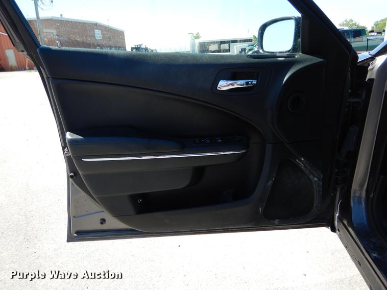 image for item DE8414 2014 Dodge Charger Police