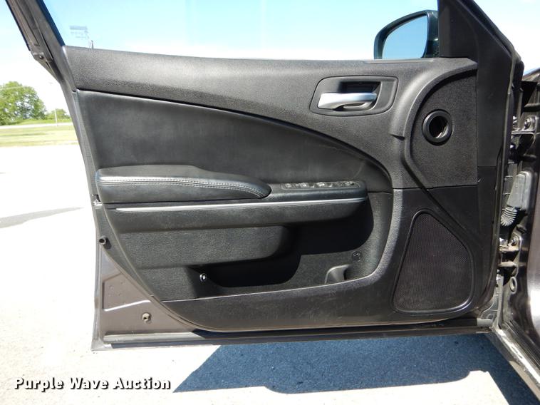 image for item DE8415 2016 Dodge Charger Police