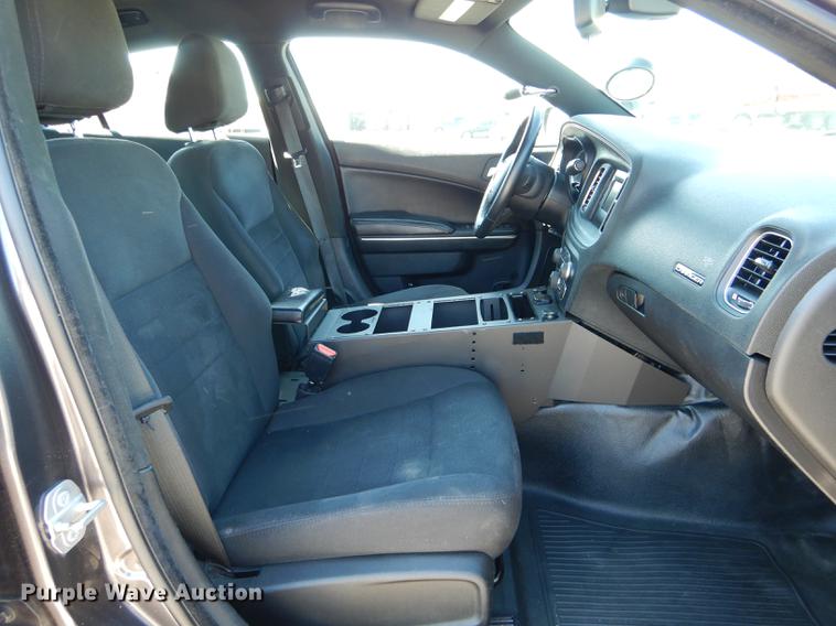 image for item DE8415 2016 Dodge Charger Police