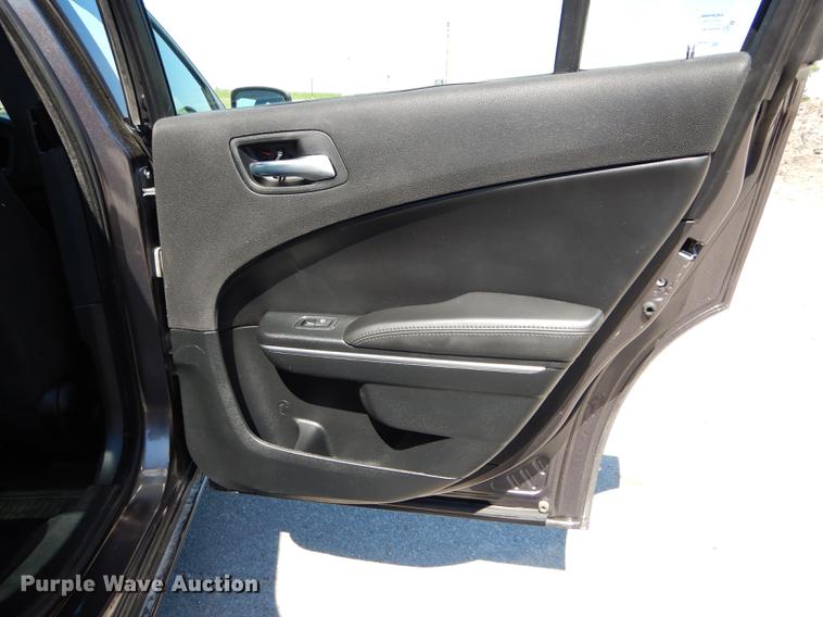 image for item DE8415 2016 Dodge Charger Police