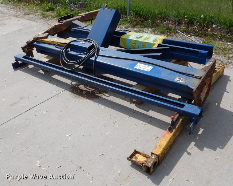 image for item DE8416 Rotary AB-1028 two post automotive lift