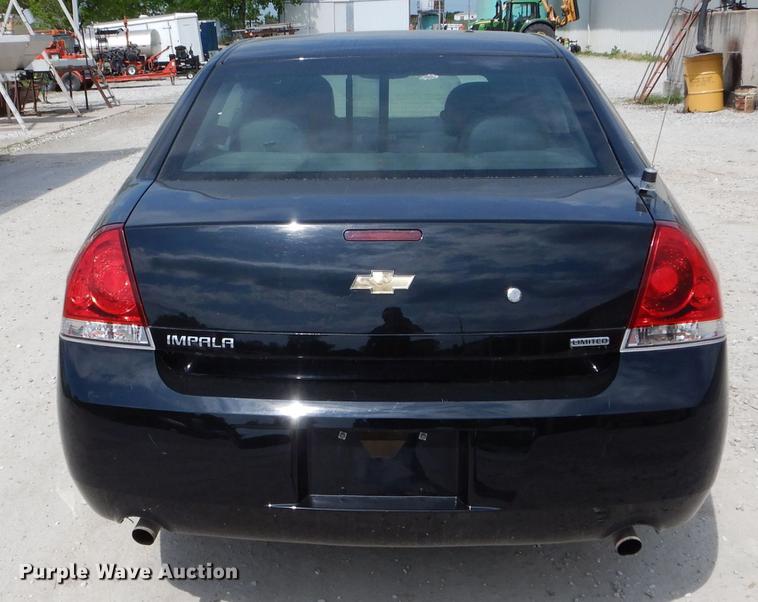 image for item DE8417 2016 Chevrolet Impala Police