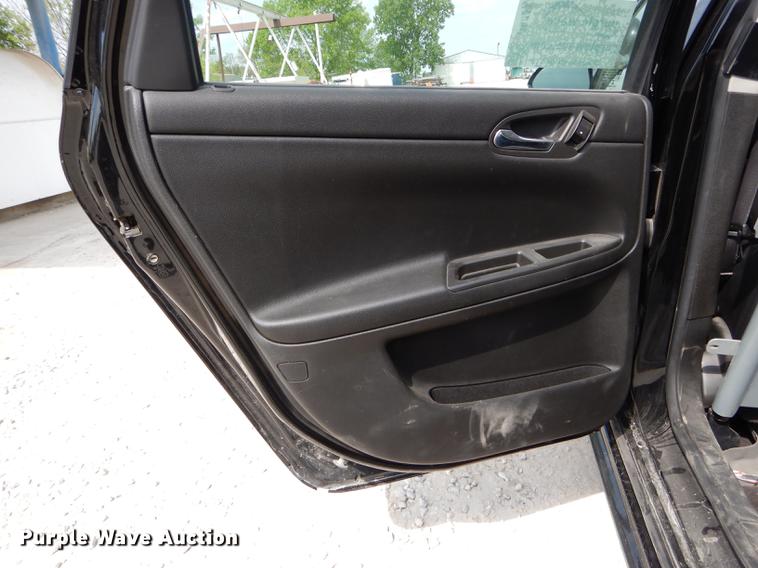 image for item DE8417 2016 Chevrolet Impala Police