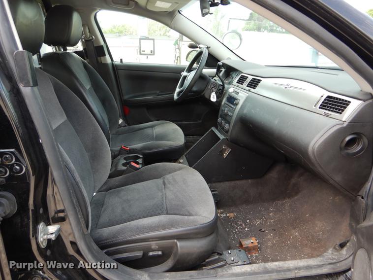 image for item DE8417 2016 Chevrolet Impala Police