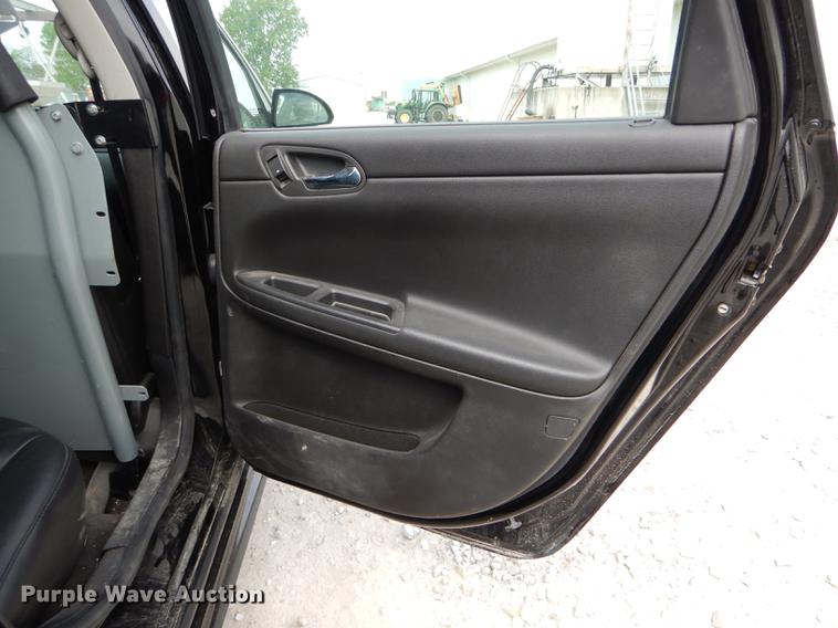 image for item DE8417 2016 Chevrolet Impala Police