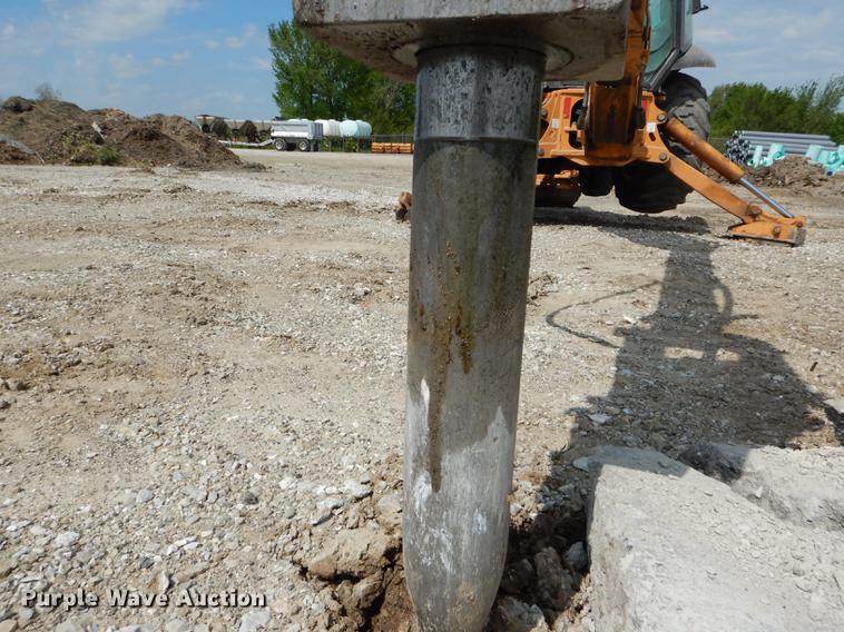 image for item DE8419 FRD F9TLBA hydraulic breaker