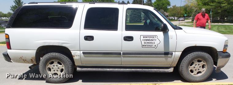 image for item DF0769 2005 Chevrolet Suburban 1500 SUV