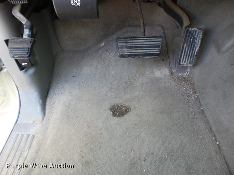 image for item DF0769 2005 Chevrolet Suburban 1500 SUV