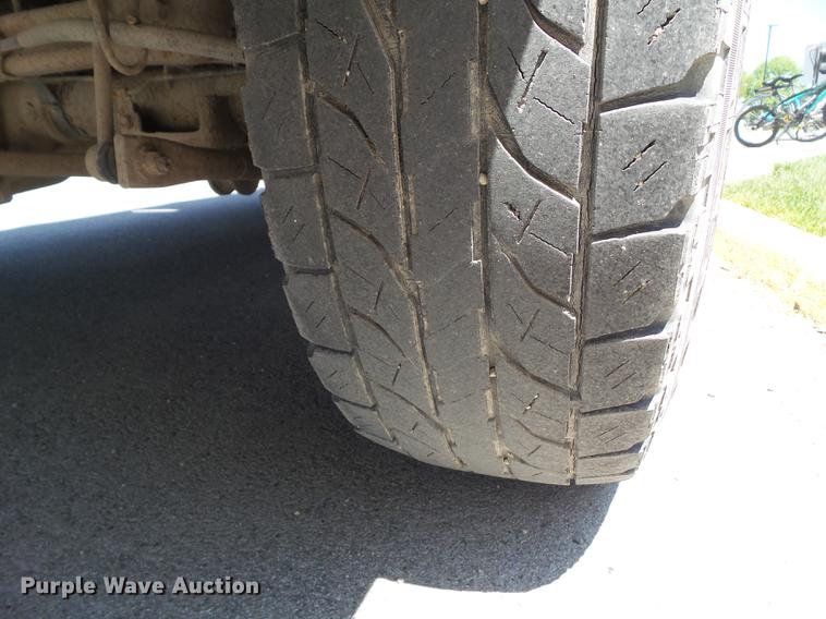 image for item DF0769 2005 Chevrolet Suburban 1500 SUV