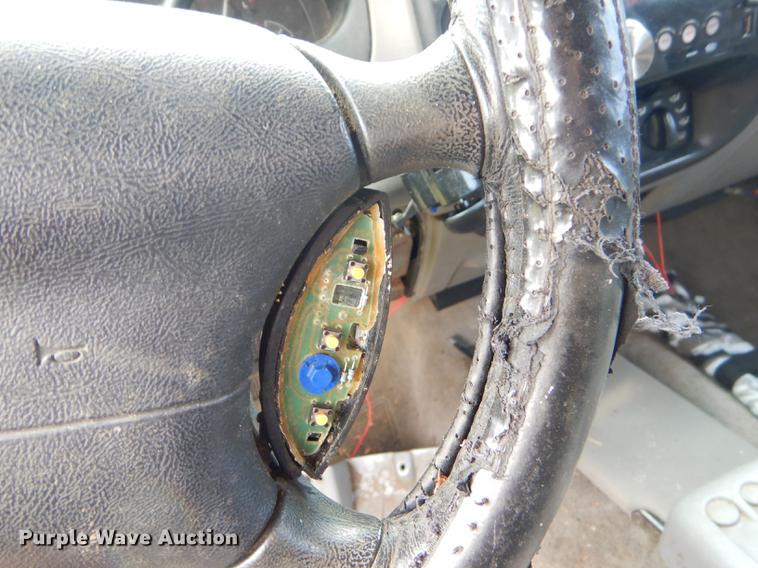 image for item DF1324 1997 Ford Explorer SUV