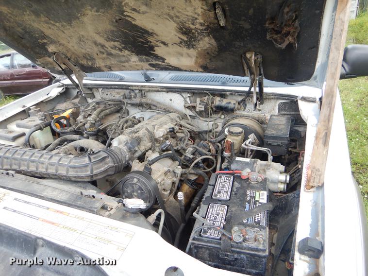 image for item DF1324 1997 Ford Explorer SUV