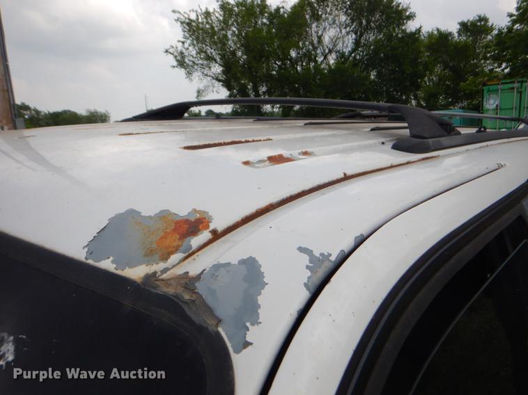 image for item DF1324 1997 Ford Explorer SUV