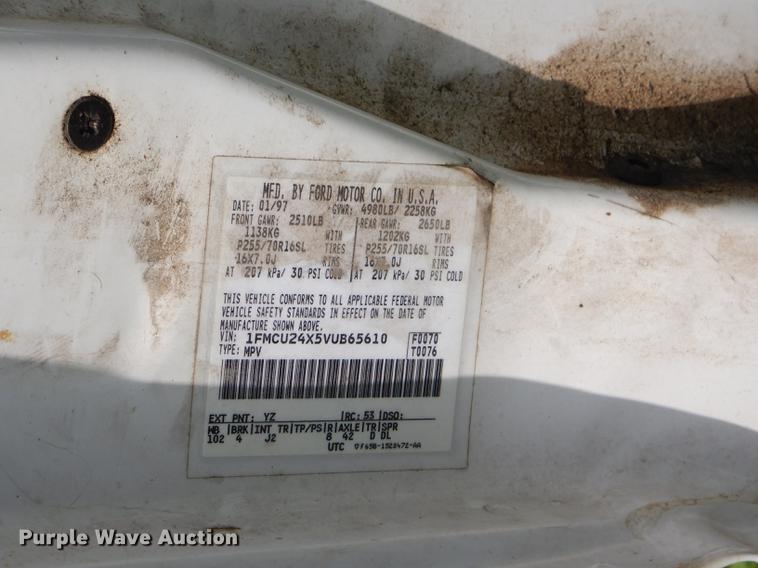 image for item DF1324 1997 Ford Explorer SUV