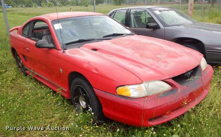 image for item DF1325 1998 Ford Mustang