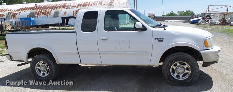 image for item DF7308 1998 Ford F150 SuperCab pickup truck