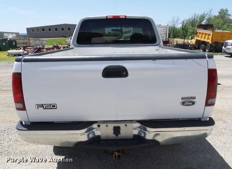 image for item DF7308 1998 Ford F150 SuperCab pickup truck