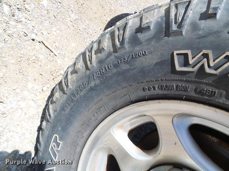 image for item DF7308 1998 Ford F150 SuperCab pickup truck