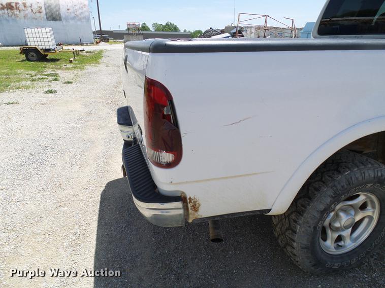 image for item DF7308 1998 Ford F150 SuperCab pickup truck