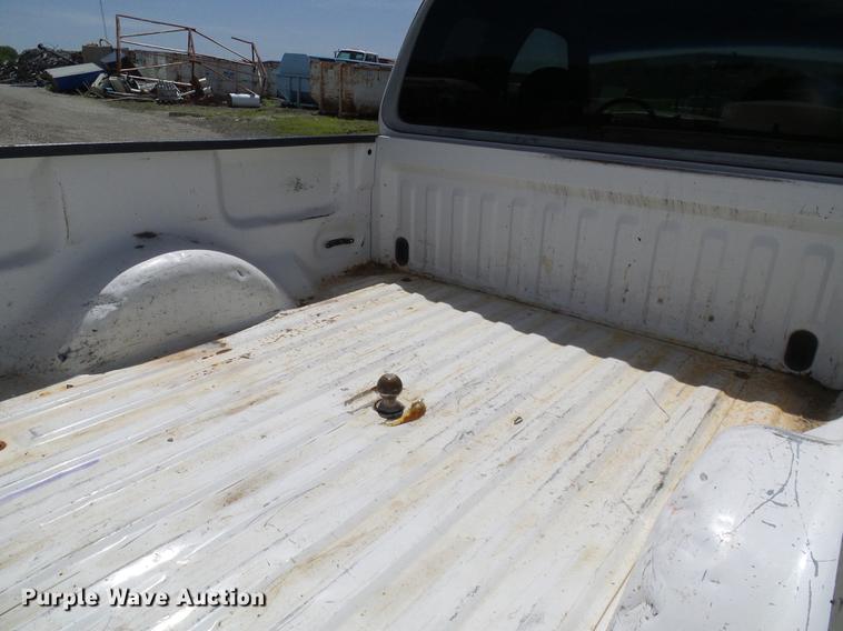 image for item DF7308 1998 Ford F150 SuperCab pickup truck