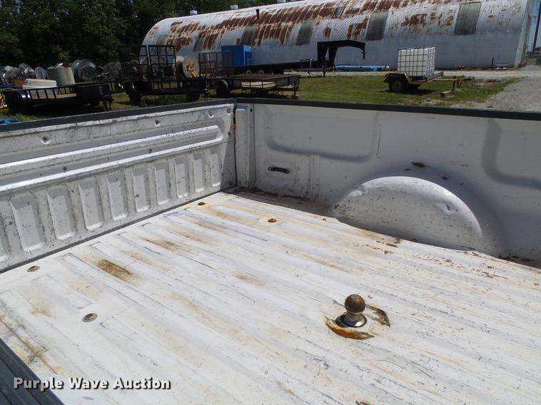 image for item DF7308 1998 Ford F150 SuperCab pickup truck