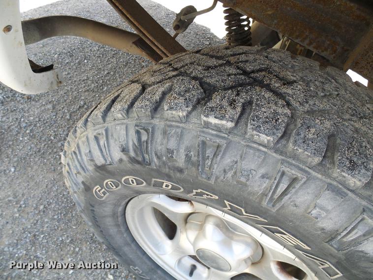 image for item DF7308 1998 Ford F150 SuperCab pickup truck