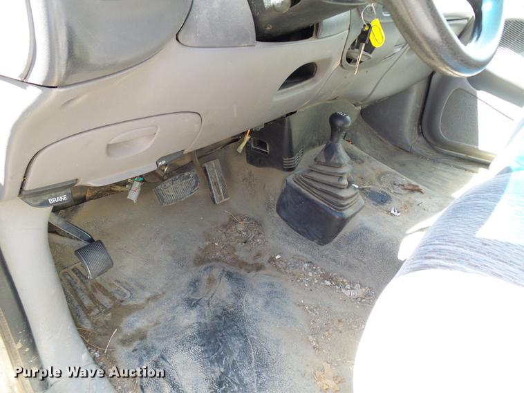 image for item DF7308 1998 Ford F150 SuperCab pickup truck