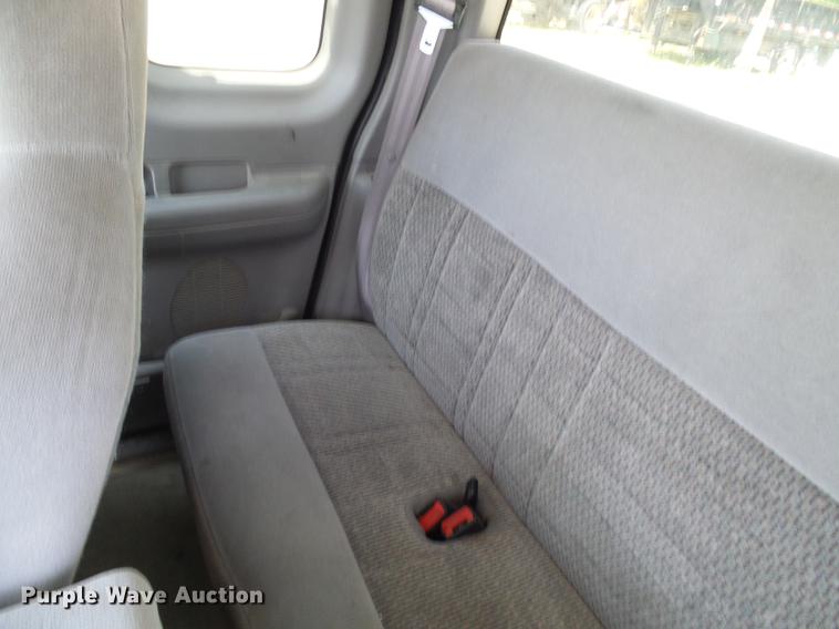 image for item DF7308 1998 Ford F150 SuperCab pickup truck